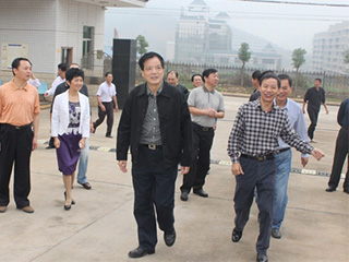 福建省政協(xié)副主席、省工商聯(lián)主席李祖可一行到我公司參觀指導工作